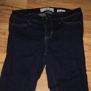 Dark washed hollister jeans